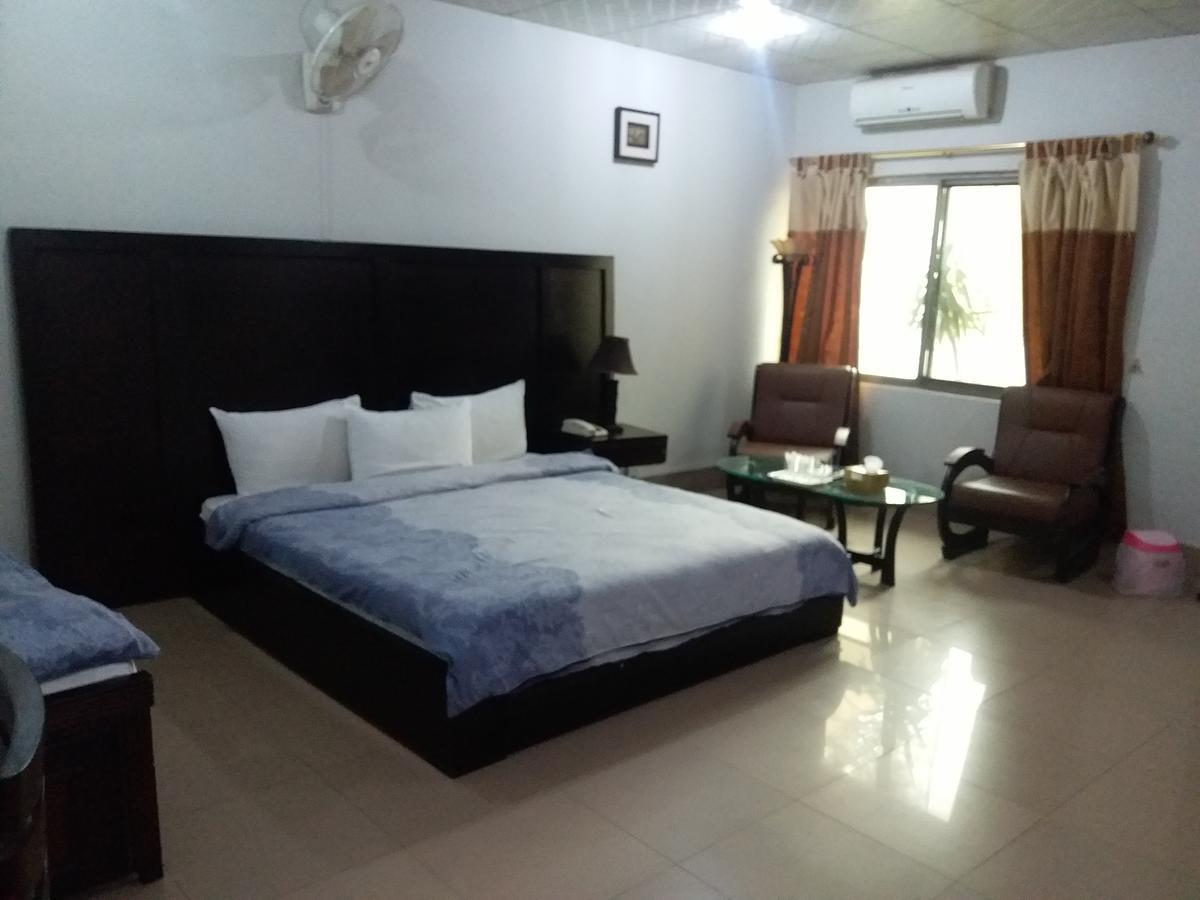 Amyl'S Garden Guest House Islamabad Zewnętrze zdjęcie
