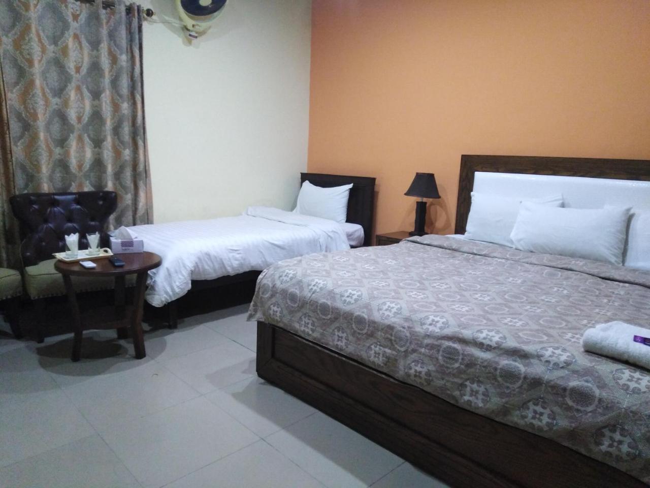 Amyl'S Garden Guest House Islamabad Zewnętrze zdjęcie