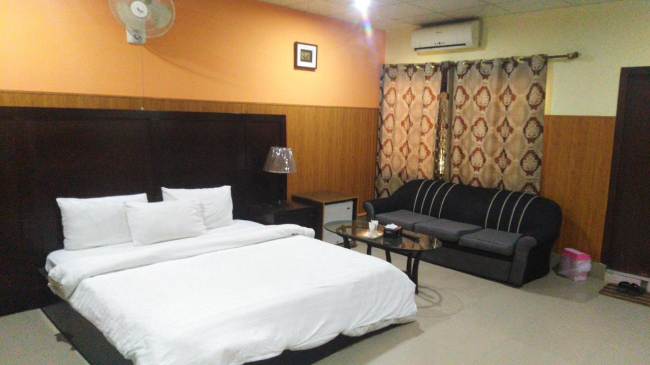 Amyl'S Garden Guest House Islamabad Zewnętrze zdjęcie