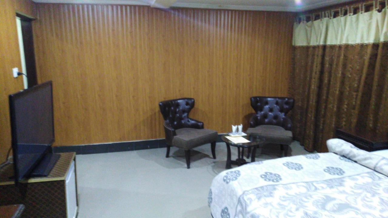 Amyl'S Garden Guest House Islamabad Zewnętrze zdjęcie